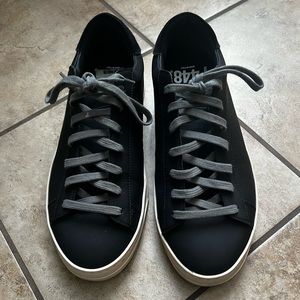 Like New P448 Sustainability Black Sneakers